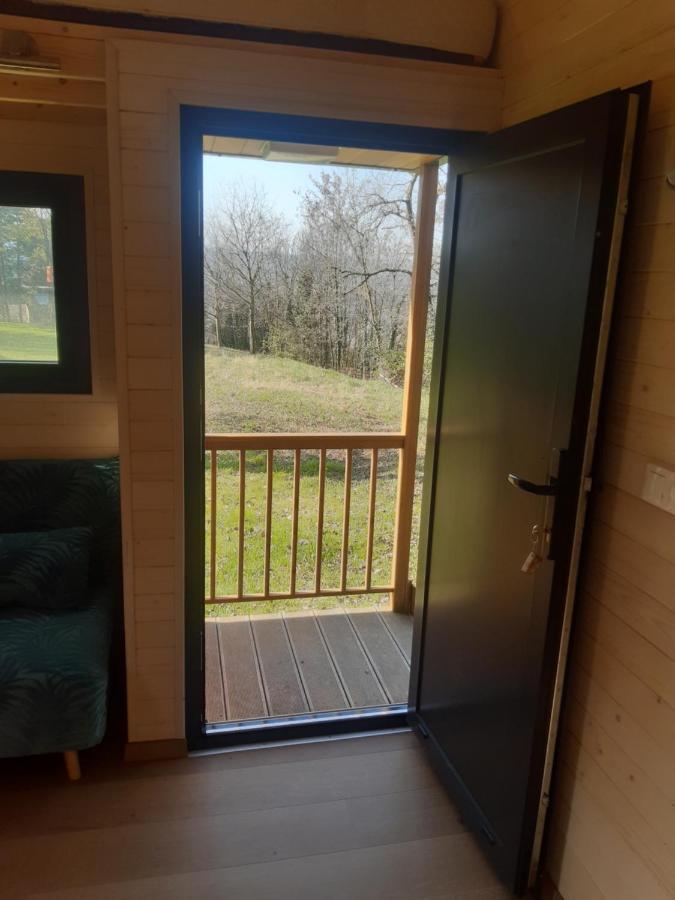 Micro Maison Bois / Tiny House Au Calme Crest Exterior foto